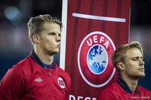 Sky Reporter: Newka từ chối lời đề nghị đầu tiên của Bayern cho Trippier